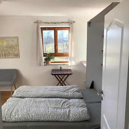Apartment Weitblick - Urlaub In Der Und Trotzdem Nah An Ausflugszielen Mainleus